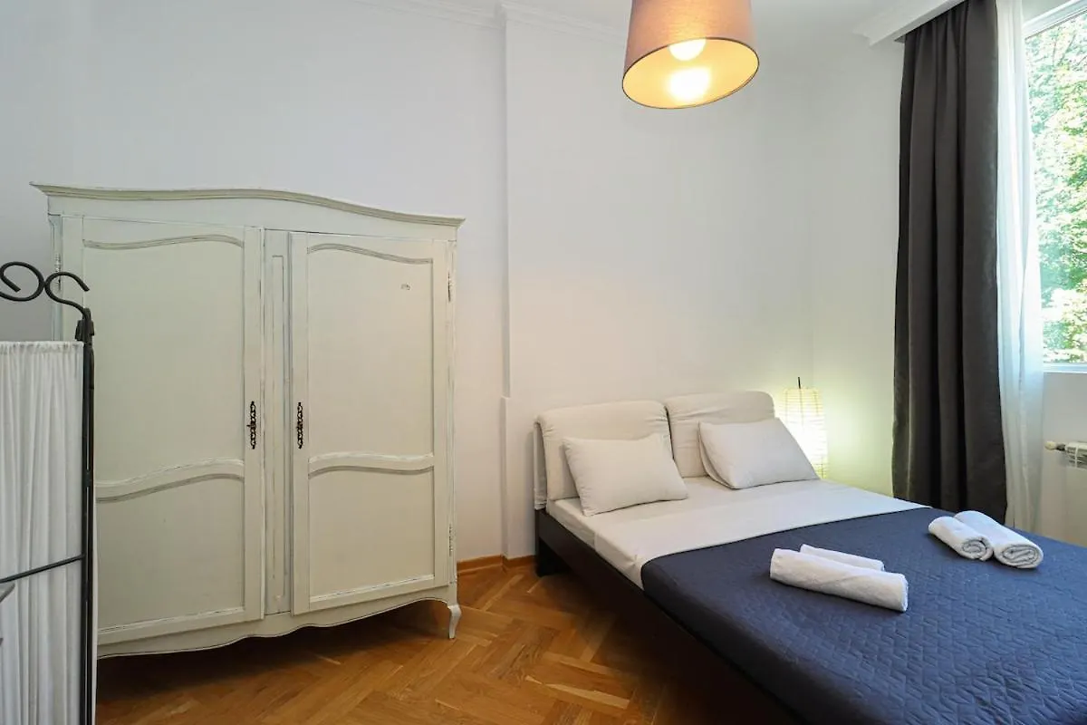 Stylish 3Br Apt Near Mziuri Park - By Wehost Tbilisi Apartment