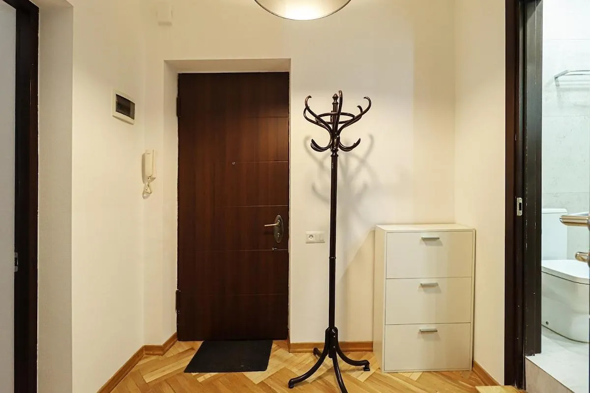 Stylish 3Br Apt Near Mziuri Park - By Wehost Tbilisi Apartment